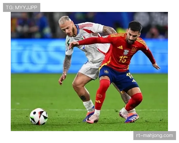 比利亚雷亚尔新星巴埃纳接受专访，谈个人成长与球队的欧战目标